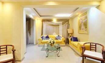 Imagem 3: Casa à Venda - Jardim, 4 Quartos, 200 m2