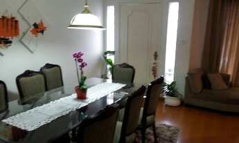 Imagem 4: Ampla casa - 05 Dorm./02 Suítes - 03 Vgs - Estreito