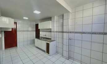 Imagem 2: Apartamento com ótima localização no Cocó: conforto e praticidade em um só lugar!