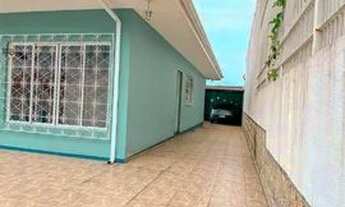 Imagem 2: W/CasaTérrea para venda possui 180 metros quadrados com 3 quartos em Coloninha - Florianóp