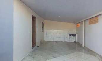 Imagem: Aluga-se casa setor 5 sendo 2 quartos