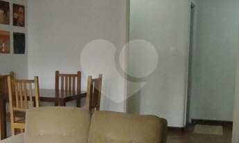 Imagem 7: Rua Avanhandava muito iluminado e amplo, com um charmoso jardim interno. Otima localizaça