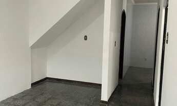 Imagem 3: Casa para Locação em Rio de Janeiro, REALENGO, 1 dormitório, 1 banheiro, 1 vaga