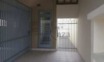 Imagem 3: Casa para aluguel com 100 metros quadrados com 3 quartos, pátio amplo