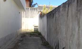 Imagem 6: Casa para venda possui 70 metros quadrados com 2 quartos em Terra Firme - Rio das Ostras