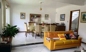 Imagem: Casa com 4 quartos à venda no bairro Carianos