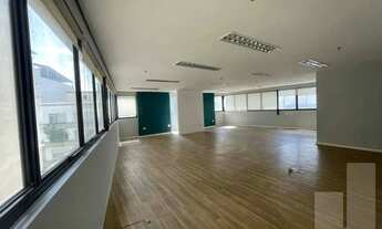 Imagem: Conjunto Comercial Estruturado com 7 Salas