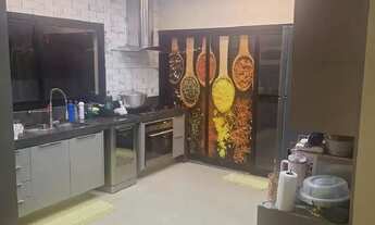 Imagem 5: Casa Térrea Jardins Madri Alto Padrão Mobiliada e com Usina Solar