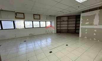 Imagem 4: Sala Comercial para Venda em Salvador, Pernambués, 3 banheiros, 3 vagas