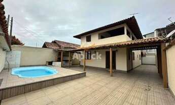 Imagem 3: Casa á Venda em Portal de Jacaraipe- Piscina e espaço Gourmet