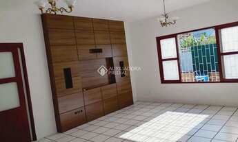 Imagem 2: Casa com três quartos, sendo uma suíte no Córrego Grande