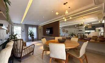 Imagem 2: Casa Condomínio com 3 Quartos e 5 banheiros à Venda, 137 m²