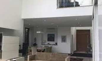 Imagem 2: Sobrado à venda em Santana de Parnaíba, Alphaville, com 4 suítes, com 470 m², Gênesis 2