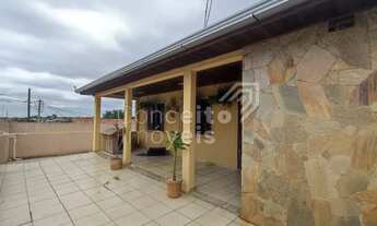 Imagem: Residencia De Esquina Com Amplo Terreno