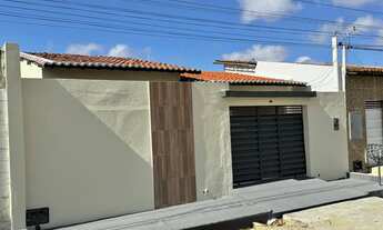 Imagem: Casa com 102m2 toda reformada, abaixo do