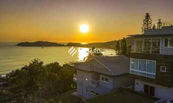 Imagem: CASA COM VISTA PANORÂMICA DEFINITIVA PARA