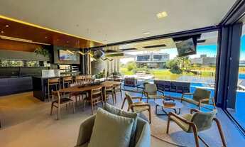 Imagem 3: Casa mobiliada e decorada com 06 suítes e piscina à venda - Condomínio Sense em Xangri-lá