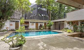 Imagem 7: Casa térrea em amplo terreno em rua valorizada no Alto de Pinheiros