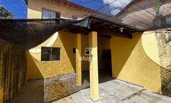 Imagem 3: Casa para alugar, 3 quartos, 1 suíte, 1 vaga, Vila Regina - Montes Claros/MG - R$ 1.500,00