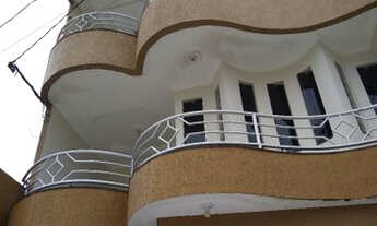 Imagem: Aluga casa no segundo andar