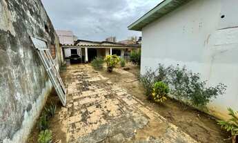 Imagem 6: Casa para venda tem 280 metros quadrados com 3 quartos