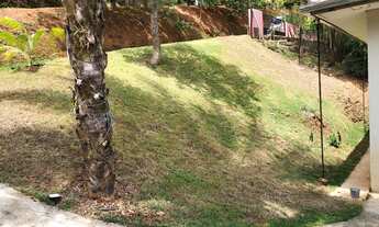 Imagem 6: Casa de condomínio para venda possui 400 metros quadrados com 3 quartos