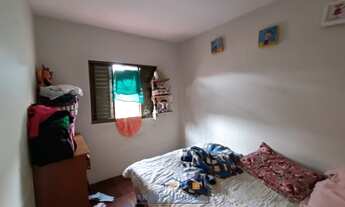 Imagem 5: Casa com 3 quartos - Bairro Armindo Guazzi em Londrina