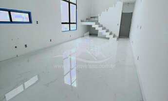 Imagem: Sobrado novo, com 03 suítes no Centro