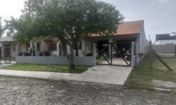Imagem: Casa de 3 dormitórios à Venda - Xangri-lá