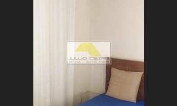 Imagem 5: Casa triplex de vila sala 02 quartos