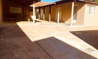 Imagem 2: Casa à venda tem 160 m2, com 3 quartos (1 suíte), Jardim Civitas - Brotas - SP