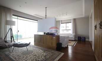 Imagem 3: Apartamento com 3 Quartos à Venda, 213 m²