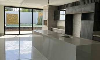 Imagem 6: Casa de condomínio para venda com 362 metros quadrados com 4 quartos