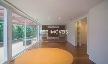 Imagem 6: Apartamento Garden Reformado a venda possui 175m2 com 2 Suítes - 1 Vaga na Praia de Ipanem