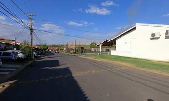 Imagem 2: Casa de condomínio térrea para venda com 3 quartos com ótima localização