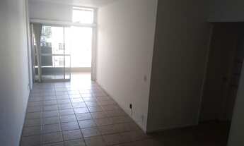 Imagem 2: Apartamento quarto e sala, varanda dependências, vaga de garagem Andaraí - Rio de Janeiro