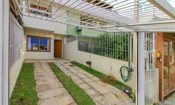 Imagem 2: Porto Alegre - Casa Padrão - Guarujá