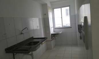 Imagem 3: Apartamento no Cond. Encantos do Bosque - nos fundos do mercantil - Posição Sul