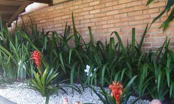 Imagem 2: Térrea para venda possui 350 metros quadrados com 4 quartos em Vila Santo Antônio - Cotia