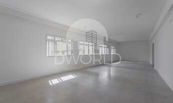 Imagem 2: AMPLO APARTAMENTO - RECÉM REFORMADO!