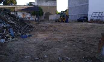 Imagem 2: Terreno com 840 m² no centro