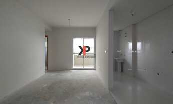 Imagem 4: Apartamento com 2 quartos, sendo 1 suíte, sacada com churrasqueira, 1 vaga de garagem