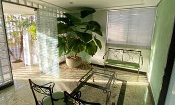 Imagem 3: Excelente ap com 146 Mt 1 por andar,4 quartos 2 suítes ,rua 05 ótima localização, centro