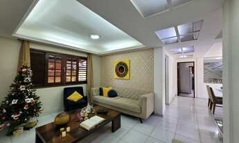 Imagem: Casa com 4/4 sendo 3 suítes - 259 metros