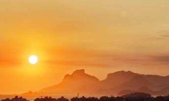 Imagem: Casa com 4 dormitórios à venda, 480 m²