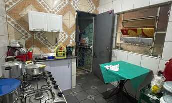 Imagem 4: QNM 24 - Casa de 3 quartos + casa auxiliar