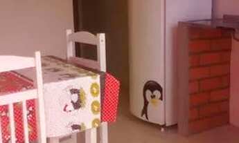 Imagem 1: Alugo kitnet Casa com 1 dormitório