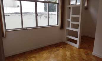 Imagem 2: Excelente apartamento 01 quarto com suíte + dependência- Várzea - Teresópolis