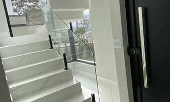 Imagem 2: Casa de condomínio sobrado para venda possui 170 metros quadrados com 3 quartos