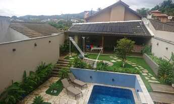 Imagem 3: Casa 4 dorm.-01 suíte, piscina, 4vagas, área gourmet, horta